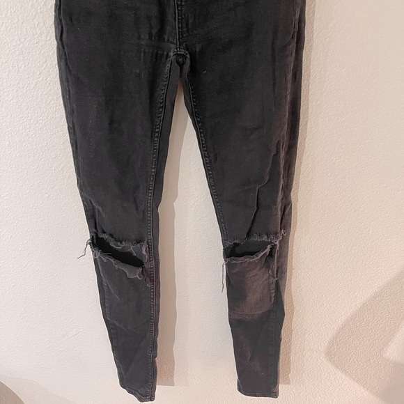 Brandy Melville jeans 26 Sm distressed gray straight bootcut frayed ripped jean - Picture 2 of 15